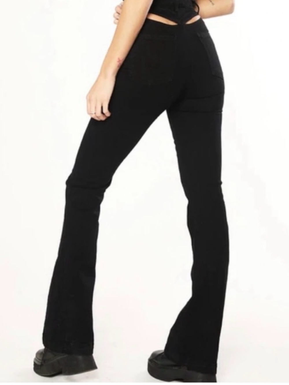 REVICE Avalon Cutout Jeans